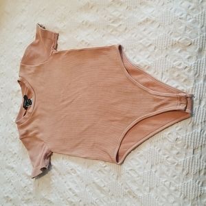 Forever 21 Junior Body Suit Color Rose Nude Size S